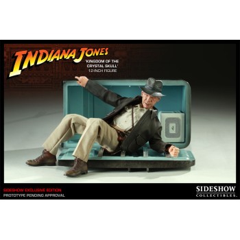 Indiana Jones and the Kingdom of the Crystal Skull Action Figure Indy Exclusive 30 cm